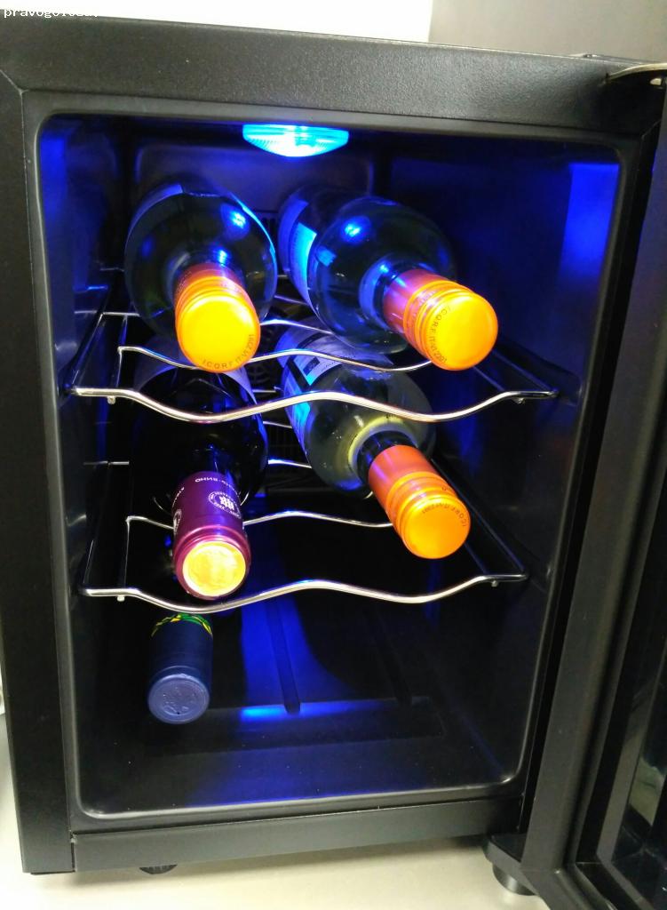 Маленькие домашние холодильники для вина