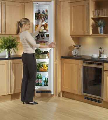 как встраивают холодильник в кухонный гарнитур